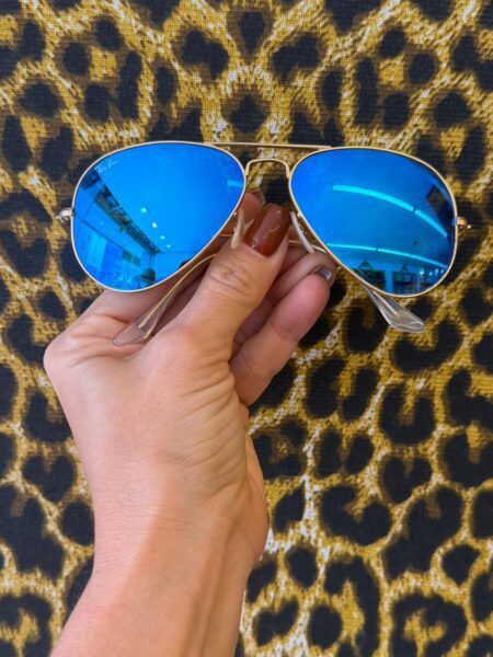 Rayban com Lentes Espelhadas Azuis