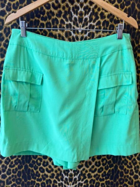 Short Saia Cargo Verde Limao GG