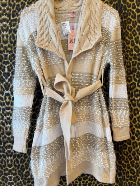 Maxi Cardigan Alongado en Trico Branco e Bege M