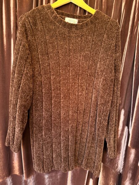 Sueter de Chenille Marrom