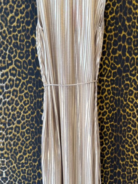 Vestido  H&M Plissado Champagne Metalizado M