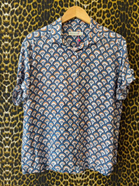 Camisa Richards Manga Curta em Tons Azul, Branco, Bege G