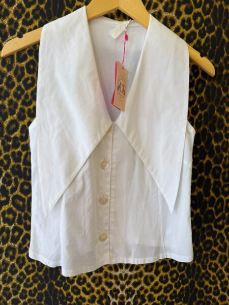 Blusa Colete com Gola Statement P