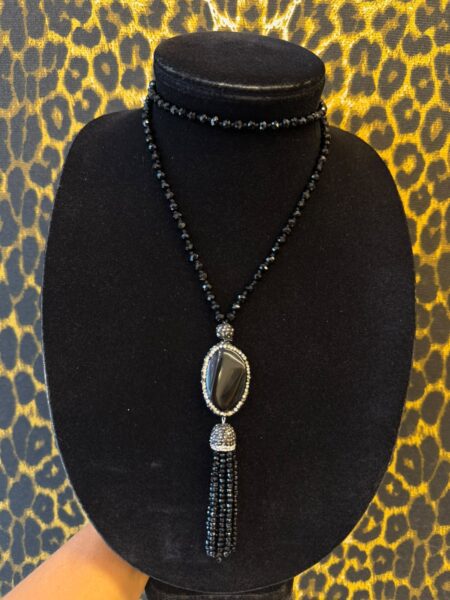 Colar Longo Cristal Preto Pingente Franja