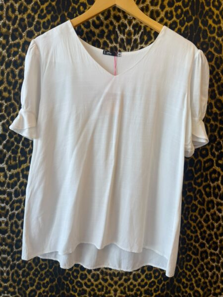 Blusa Ixia Branca Manga Curta Com Babados 46
