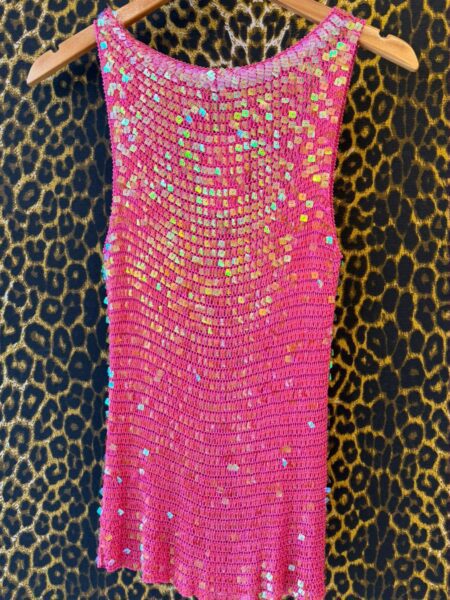 Blusa Croche Pink C/Aplicacao de Lantejolas Quadradas M