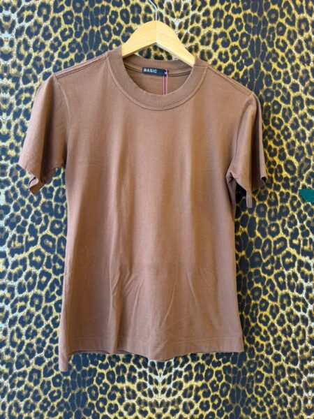 Blusa Basic Malha Marrom Manga Curta M