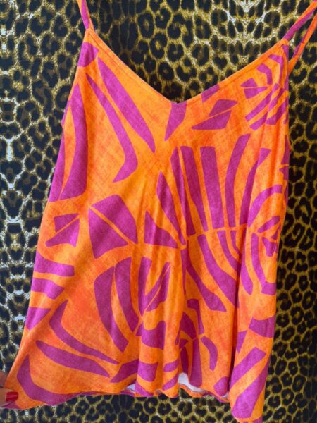 Camiseta Garage Estampa Geometrica Laranja e Pink P