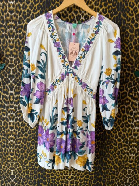 Vestido Farm Branco Estampa Floral Em Tons Lilas P