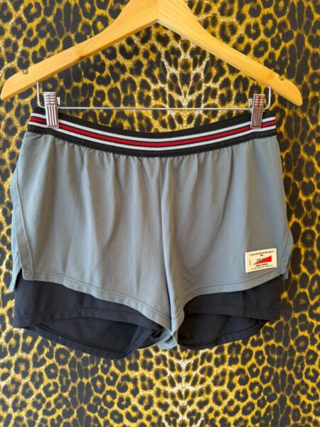 Short Colcci Academia Cinza M